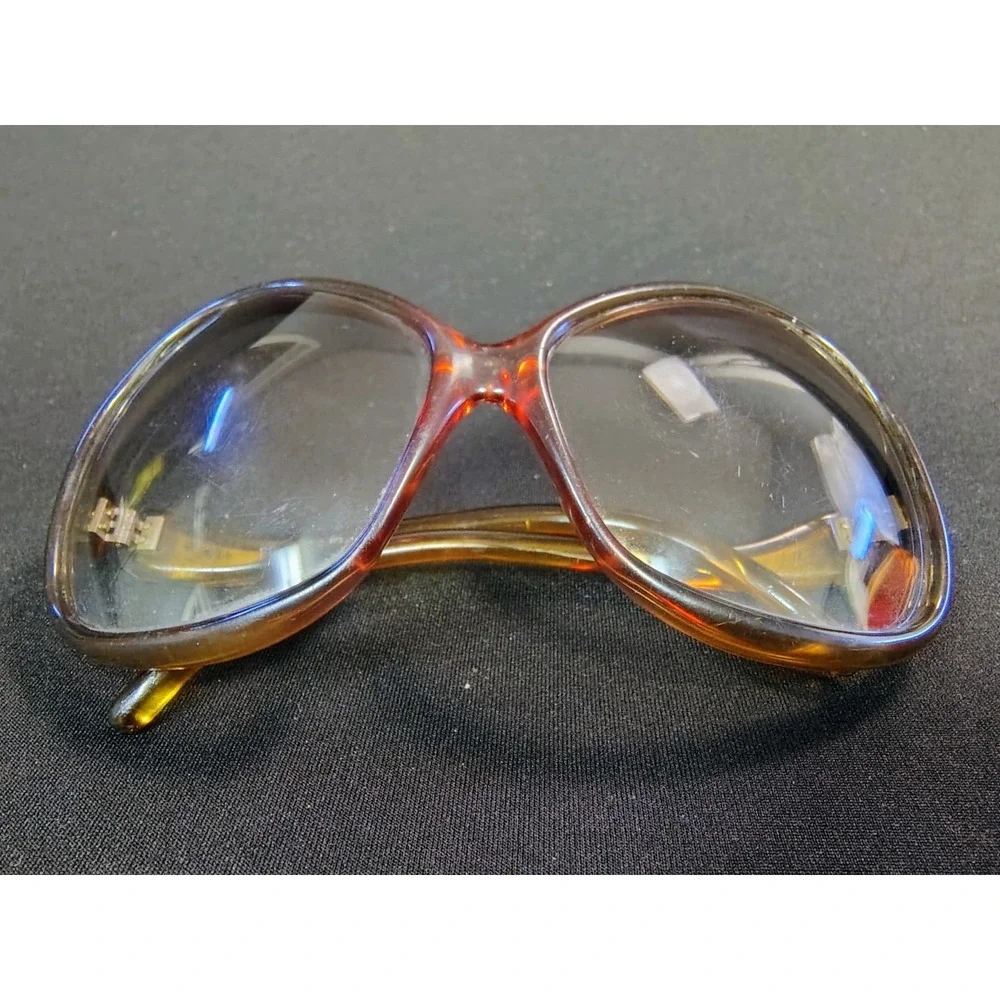 Vintage French Sunglasses 1960s 1970s Tortoise‎ Shell Made In France With Case